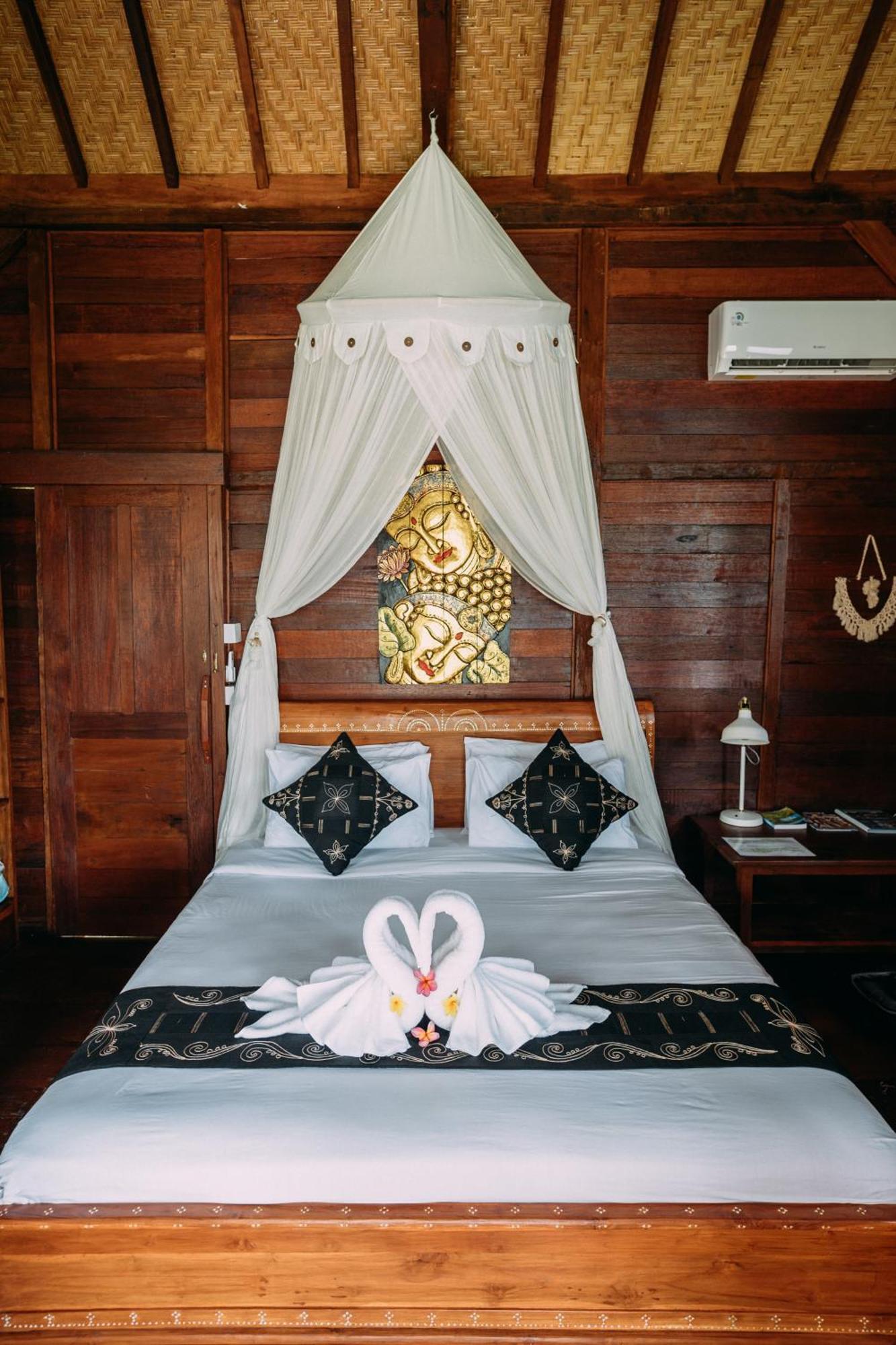 Wooden House Candidasa Manggis Exterior foto